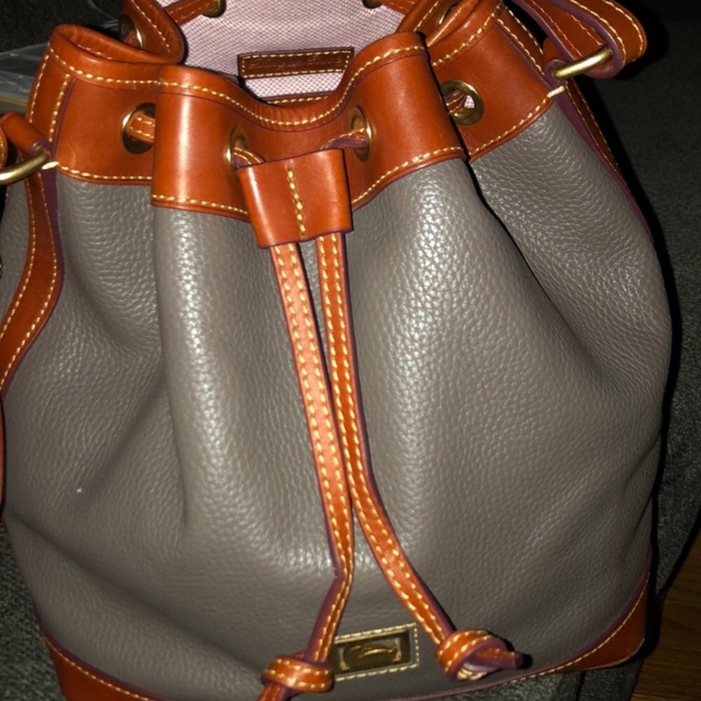 Dooney and Bourke Elephant grey like new Dillon